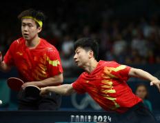 开云体育官方网站-瑞典乒乓球队鏖战英国乒乓球队，马龙关键制胜的简单介绍