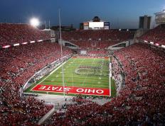 开云体育APP下载-铸就伟大，那一夜，小贾伦·杰克逊化身不可阻挡的钢铁长矛