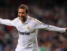 开云体育APP下载-逆转三盘！当黄鸭的咆哮刺破曼谷热浪，印尼队用双拳砸出生路