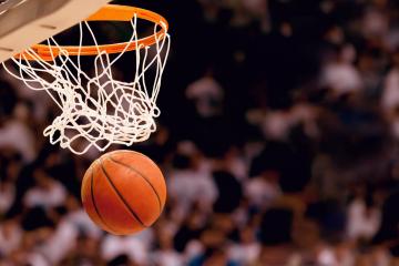 开云体育-静默的比分，燃烧的呐喊