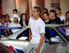 开云APP-顶级对决引爆激情，场上厮杀正酣