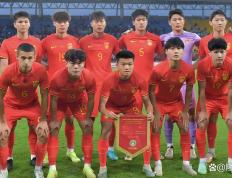 开云官网-亚洲杯小组赛完美收官，劲旅强势晋级