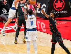 开云体育入口-火箭队逆转独行侠，取得关键胜利