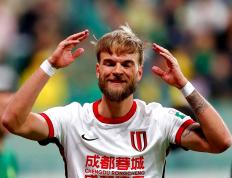 开云体育-柏林联队临时主帅掌舵，球队蓄势待发