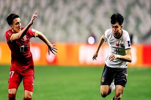 开云体育官方网站-紧张刺激的比赛中,球队团结一致,赢得了胜利