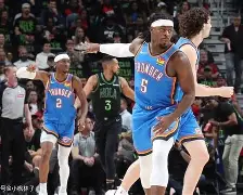 开云体育平台APP-弗兰克福客场获胜，全队努力取得积分