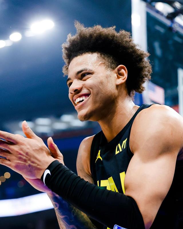 开云体育中国-葡超巨无霸平局战绩不佳，面临重建挑战