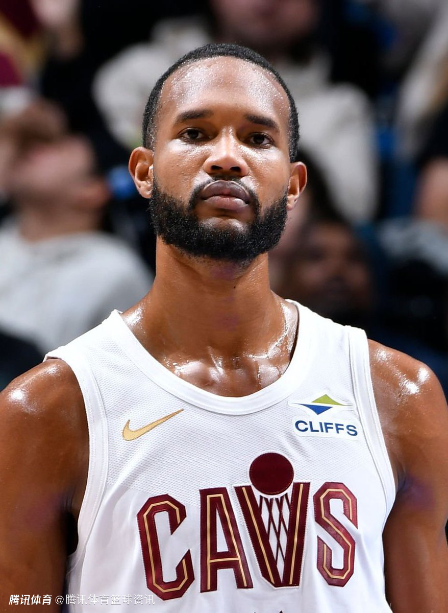 开云体育平台APP-公牛队球员获得年度最佳防守球员奖