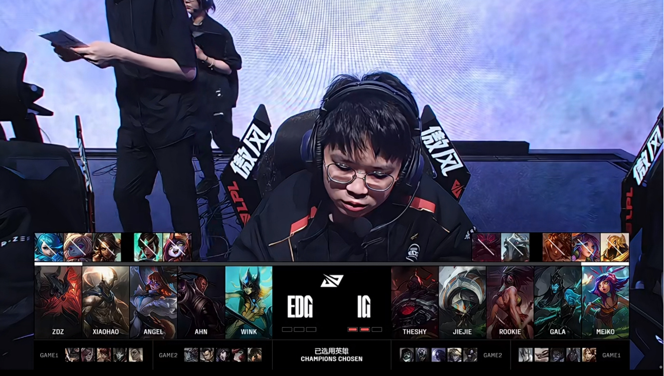 开云官网-EDG轻取V5，Doinb完成史诗逆转鏖战多局成都决赛之夜，留下经典瞬间