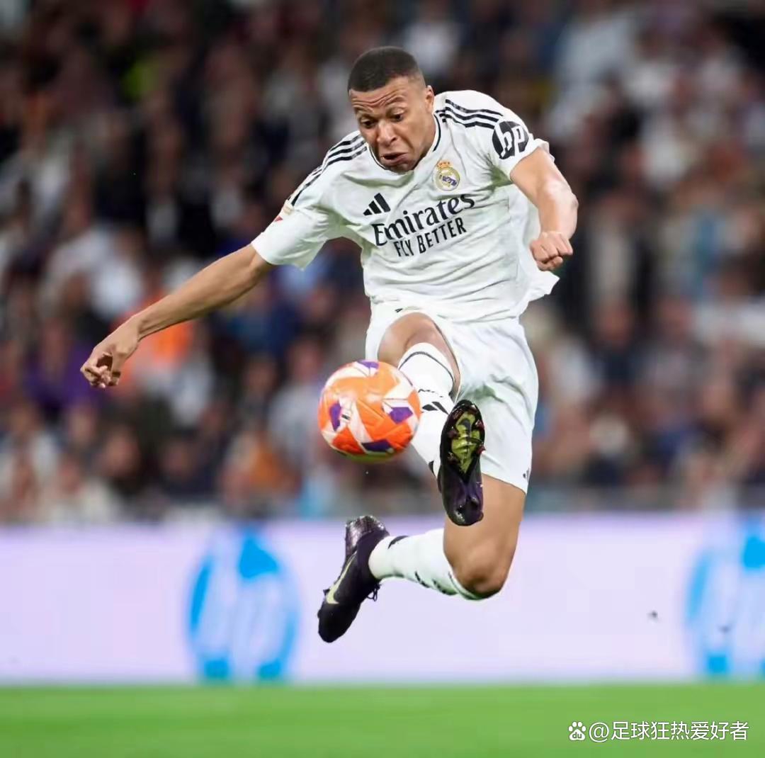 开云体育平台APP-马略演队中场小将逐渐崭露头角,成为球队秘密武器