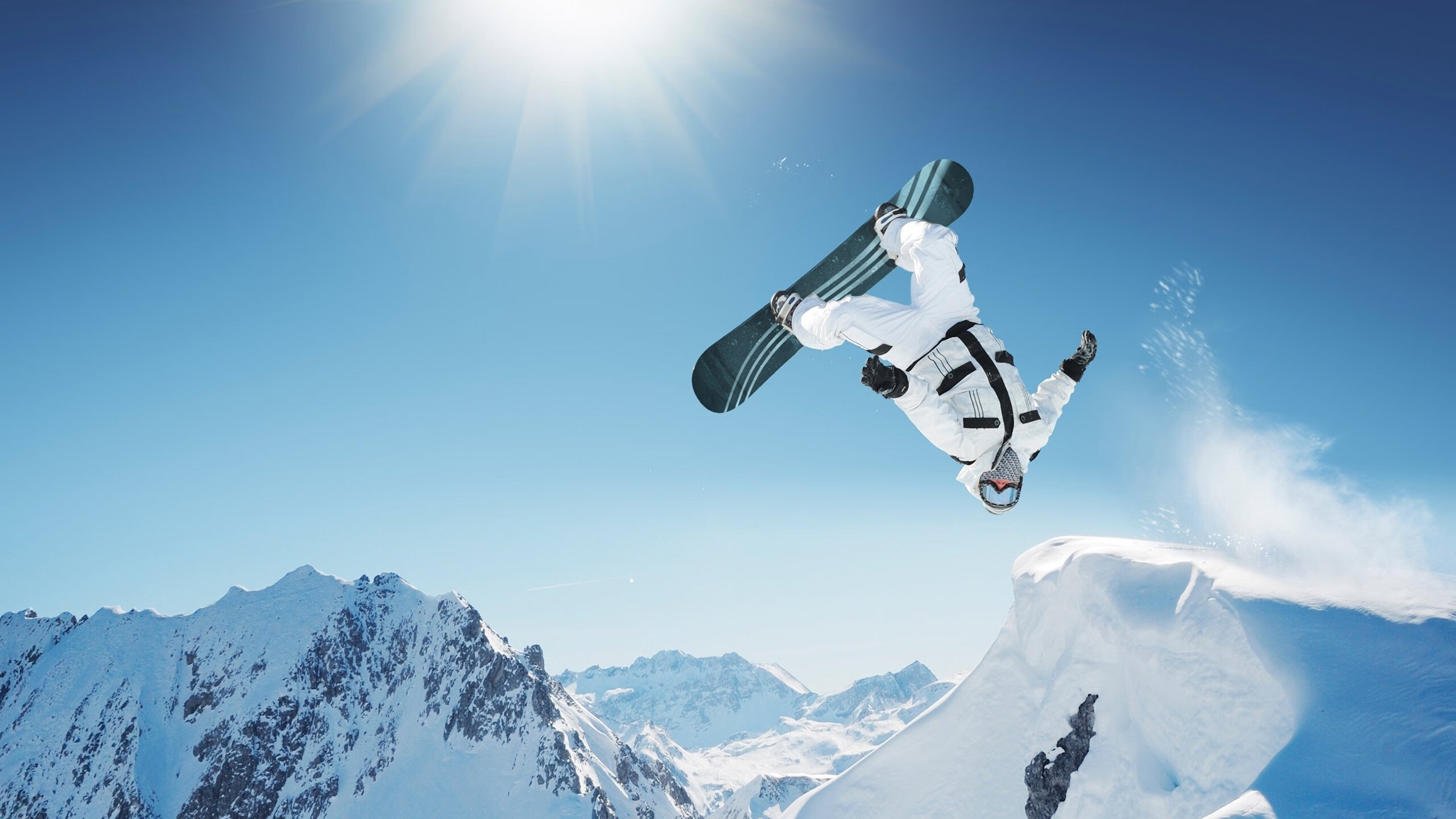 开云体育中国-撕裂宿命的弧线，当贝恩从3D工兵进化为猛龙终结者